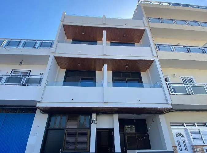 Cristianos, Vistas 1